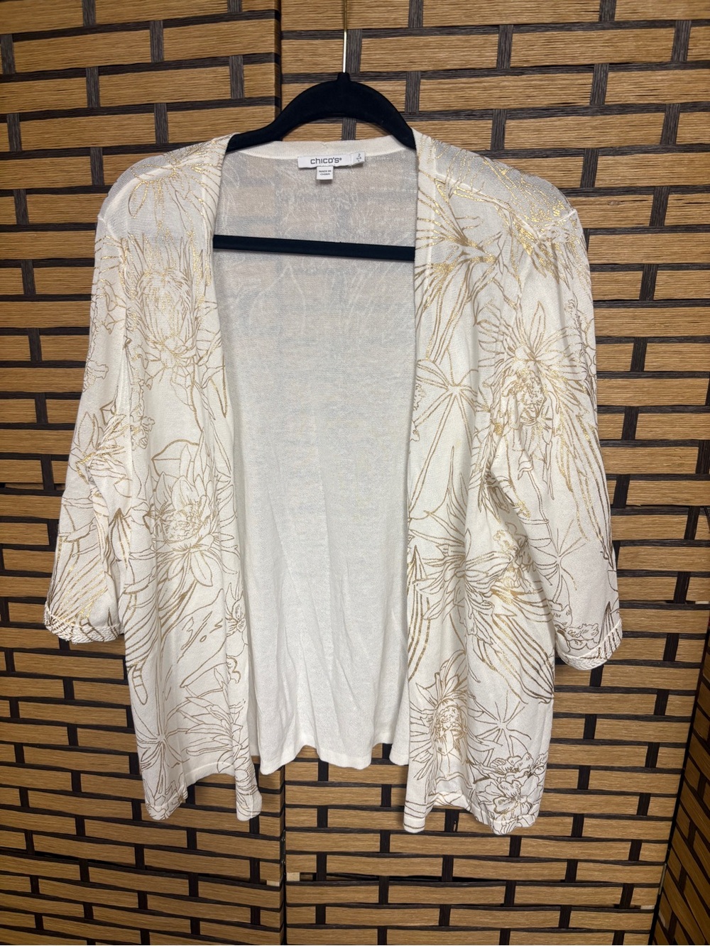 Chicos white and gold floral Caridgan size 2 (large)